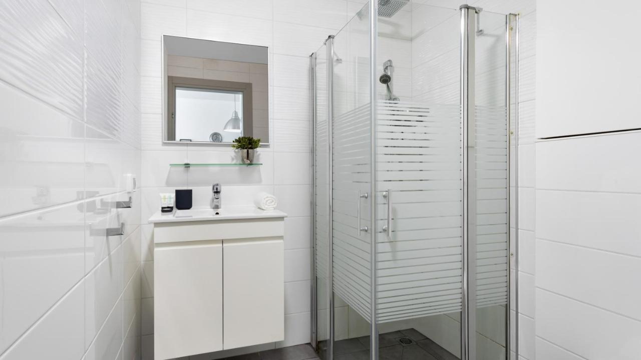 Stylish 1Br Flat For 4 Ppl In Allenby By Holyguest Tel Aviv Luaran gambar